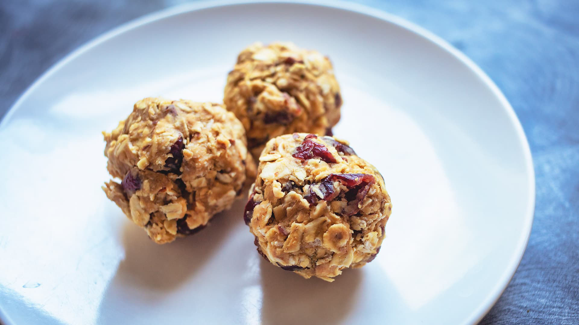 Image of recipe: Cranberry Oat Balls
